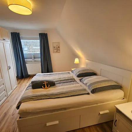 Seeschwalbe Appartement Tossens